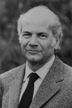 byn-Antonio_Lefebvre,_photo_by_Giorgio_Perrotta_250x375 Antonio_Lefebvre
